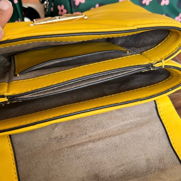 Michael Kors Sunflower Cece Chain Quilted Leather Crossbody Bag Purse - Picture 5 of 15